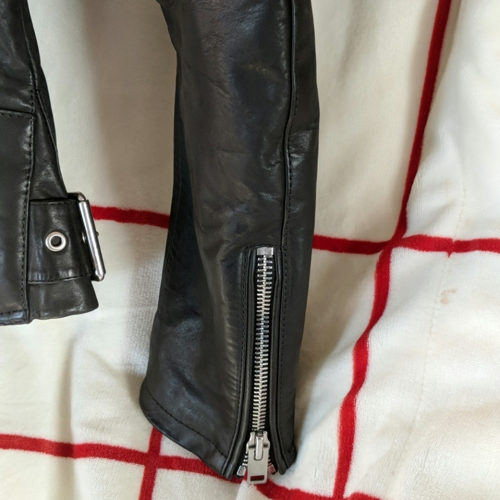 Leather Jacket - Picture 7 of 8